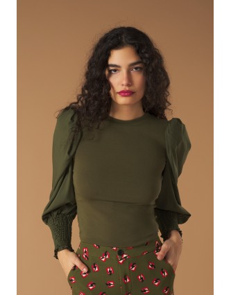 Green Scarlet Top Minueto