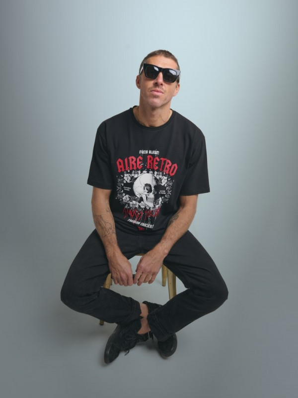 ▷ Camiseta Unisex Amores Suicidas Negra Aire Retro| Sopotey 2