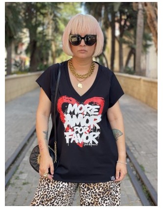Camiseta More Amor Negra...