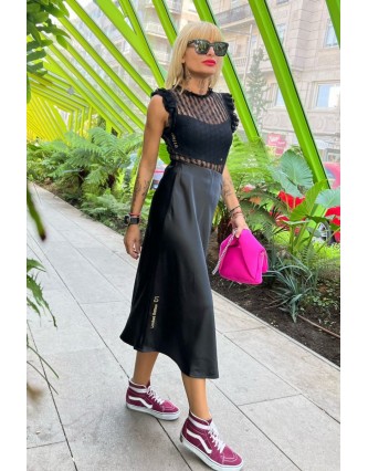 Falda Satinada Midi LASAL...