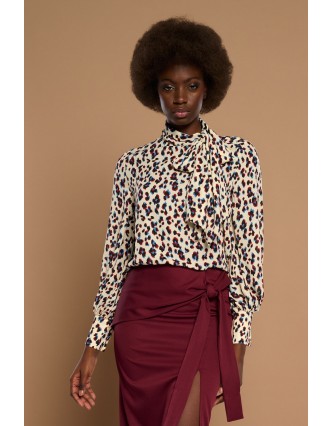 Leontina Top Minueto