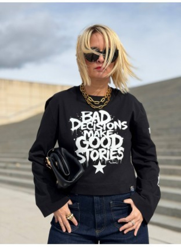 ▷  Camiseta Bad Decisions Negra Noc the Brand| Sopotey 2