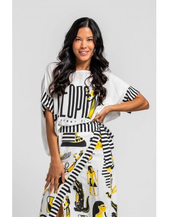 Blusa De Corte Cuadrado...