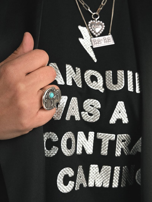 ▷ Camiseta Tranquila Negra Aire Retro | Sopotey 2