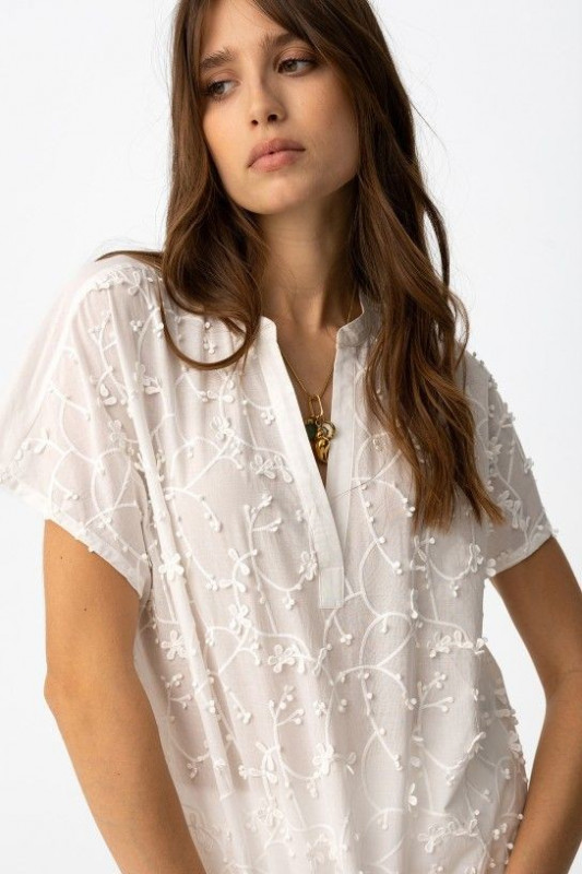 Blusa Esbelta Blanca Tiffosi 2